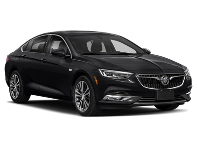 2018 Buick Regal Sportback Essence