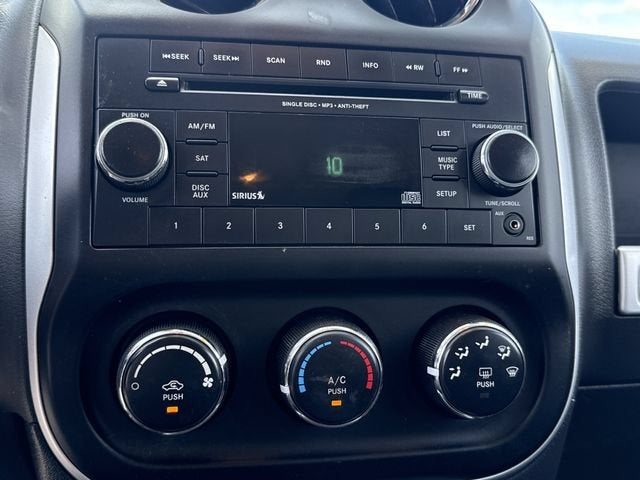 2014 Jeep Compass Latitude - Photo 27