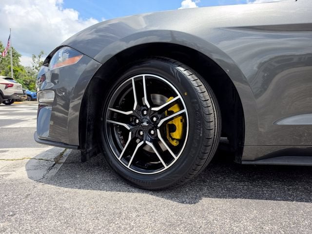 2020 Ford Mustang EcoBoost