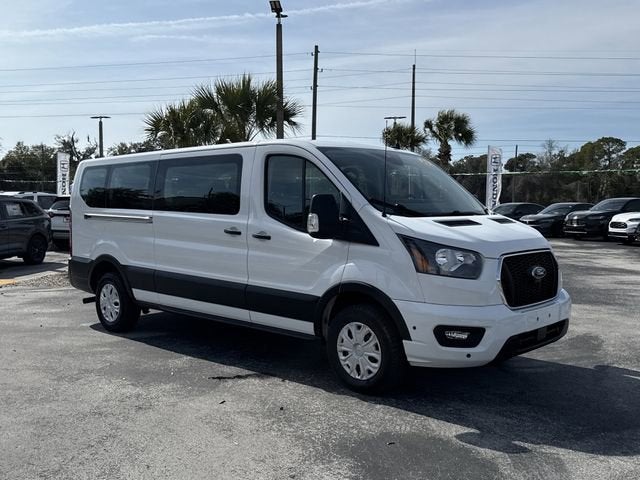 2025 Ford Transit Passenger Wagon XL