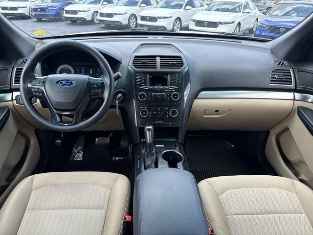 2016 Ford Explorer Base