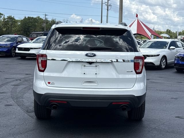 2016 Ford Explorer Base