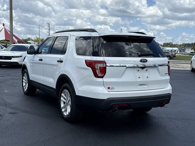 2016 Ford Explorer Base