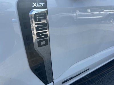 2025 Ford Super Duty F-250 SRW XL
