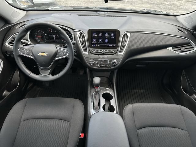 2025 Chevrolet Malibu RS