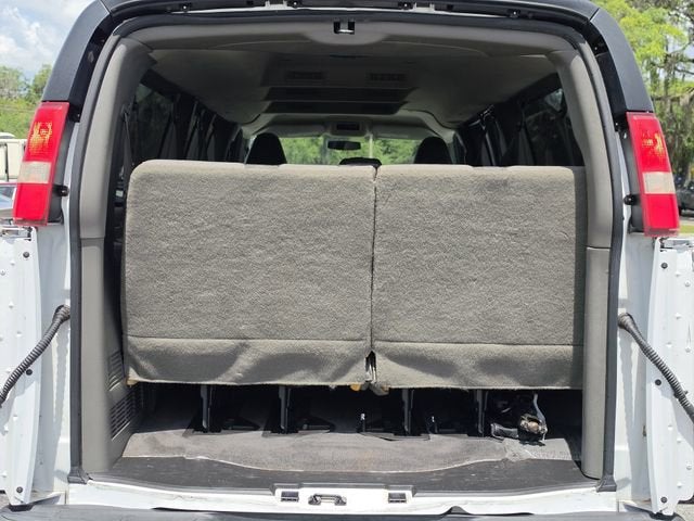 2016 Chevrolet Express Passenger 3500 LT