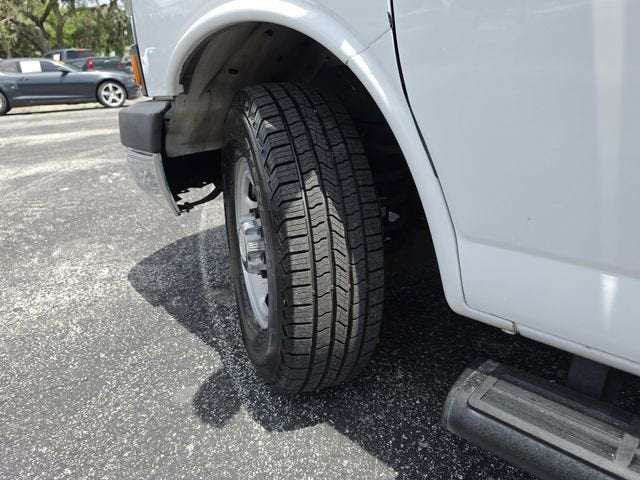 2016 Chevrolet Express Passenger 3500 LT