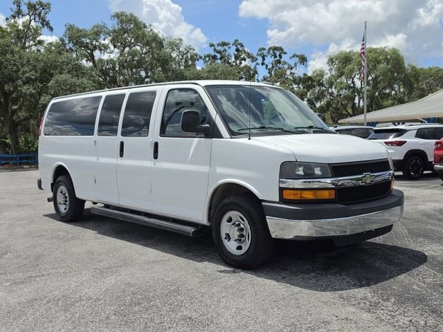 2016 Chevrolet Express Passenger 3500 LT