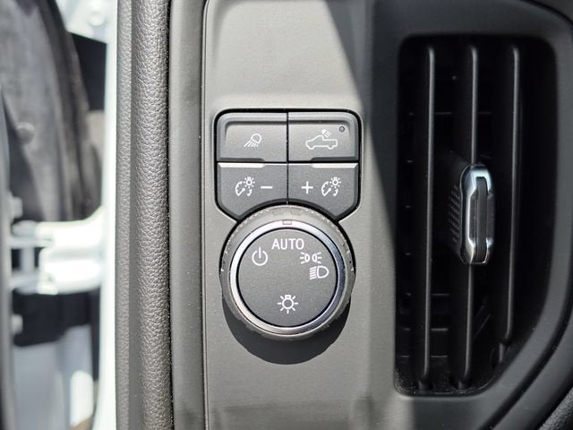 2025 Chevrolet Silverado 2500 HD Custom