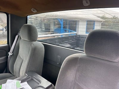 2004 Chevrolet Silverado 1500 LS