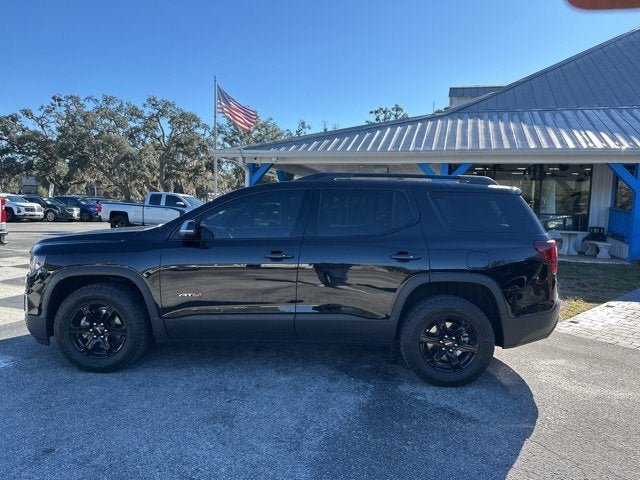 2023 GMC Acadia AT4