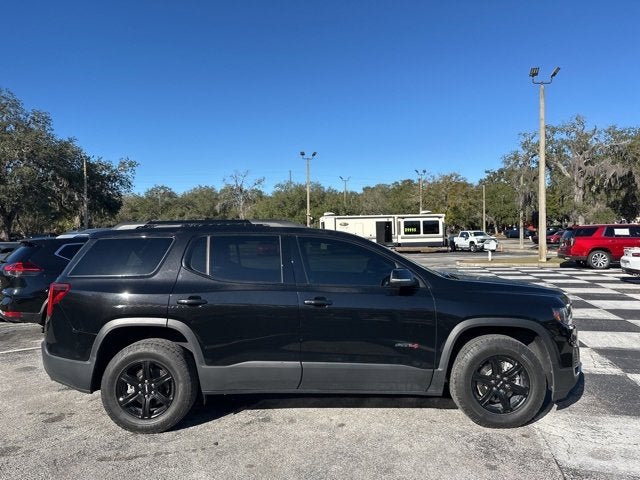 2023 GMC Acadia AT4