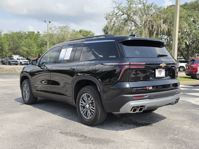2024 Chevrolet Traverse LT