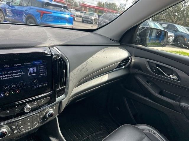 2021 Chevrolet Traverse Premier