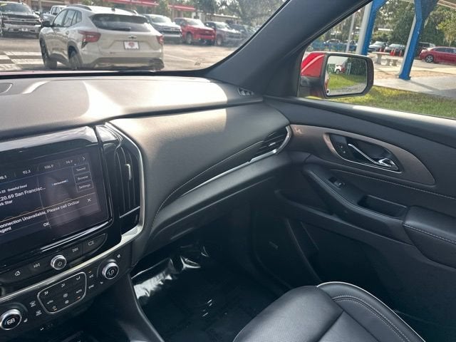 2022 Chevrolet Traverse Premier