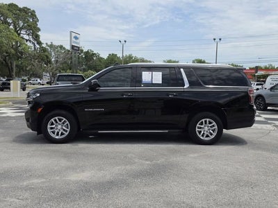 2023 Chevrolet Suburban LT