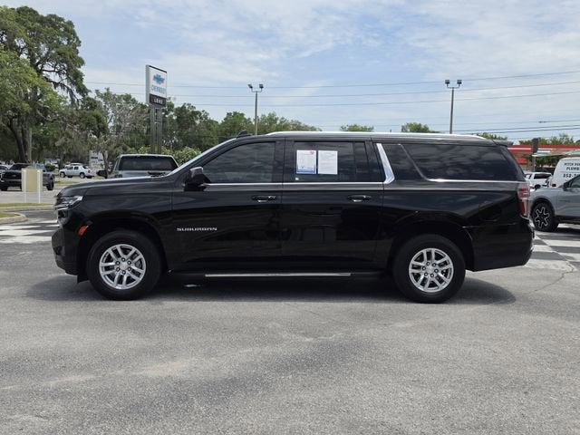2023 Chevrolet Suburban LT