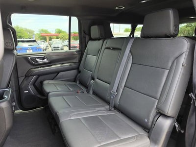 2023 Chevrolet Suburban LT