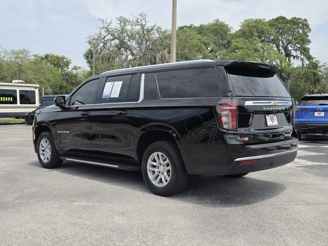 2023 Chevrolet Suburban LT