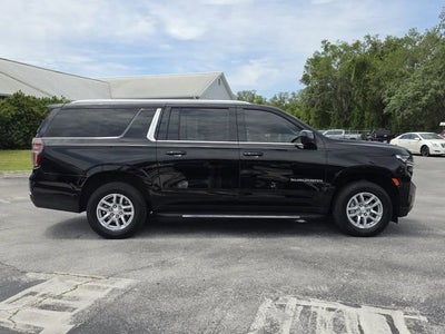 2023 Chevrolet Suburban LT