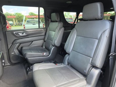 2022 Chevrolet Suburban LT