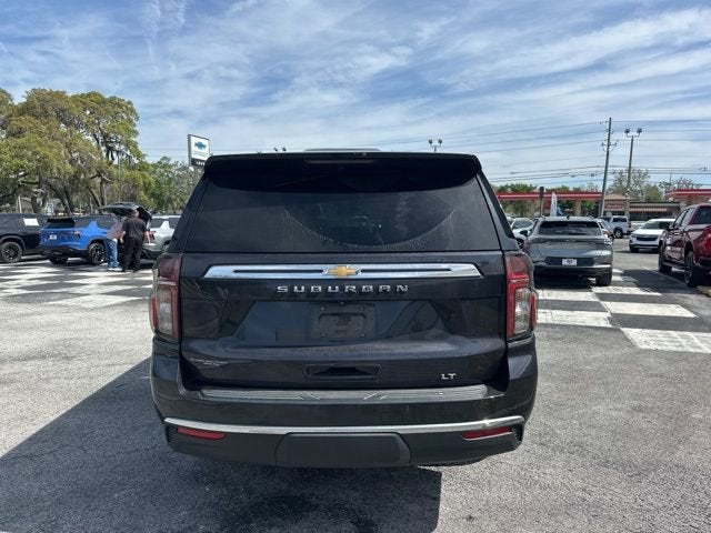 2022 Chevrolet Suburban LT