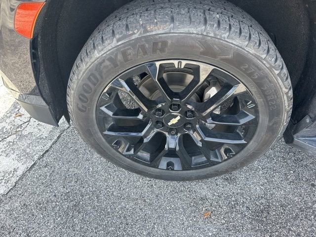 2022 Chevrolet Suburban LT