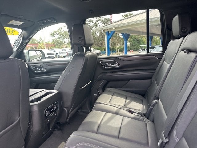 2023 Chevrolet Suburban LT