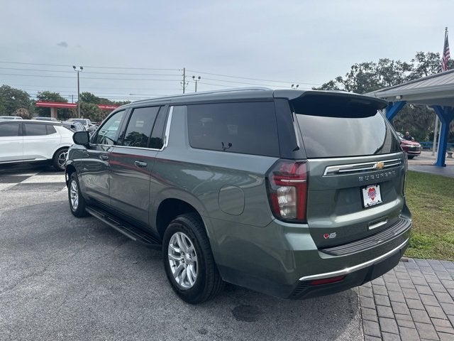 2023 Chevrolet Suburban LT