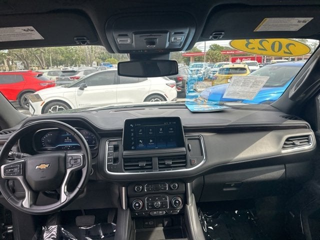 2023 Chevrolet Suburban LT