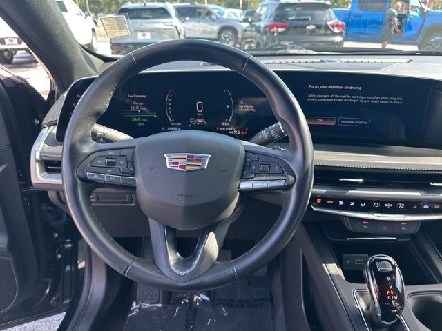 2024 Cadillac XT4 Premium Luxury