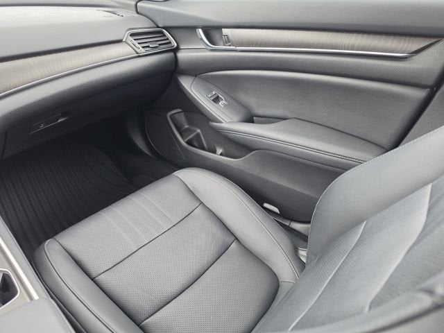 2022 Honda Accord Hybrid Touring