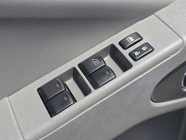 2018 Nissan Frontier SV V6