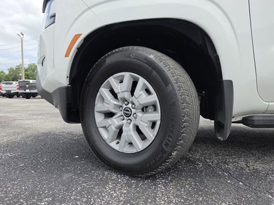 2024 Nissan Frontier SV
