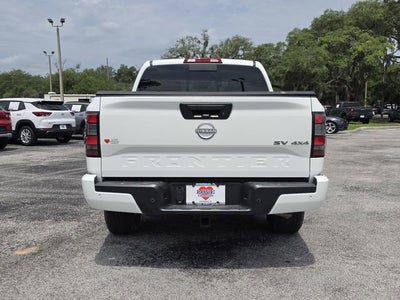2024 Nissan Frontier SV