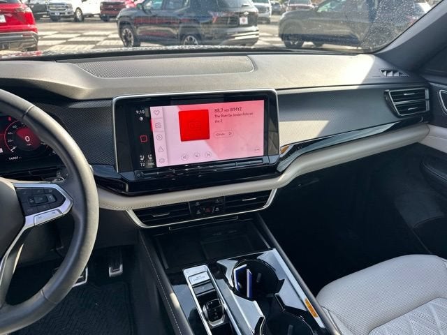 2024 Volkswagen Atlas Cross Sport 2.0T SEL Premium R-Line