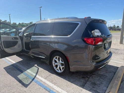 2020 Chrysler Pacifica Limited