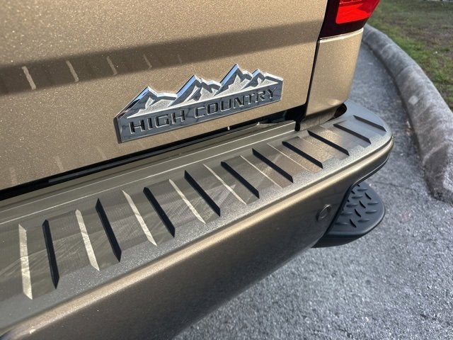 2014 Chevrolet Silverado 1500 High Country