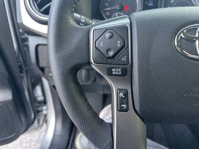 2022 Toyota Tacoma 4WD SR5