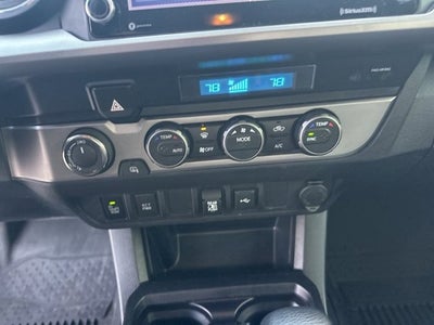 2022 Toyota Tacoma 4WD SR5