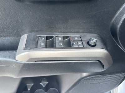 2022 Toyota Tacoma 4WD SR5