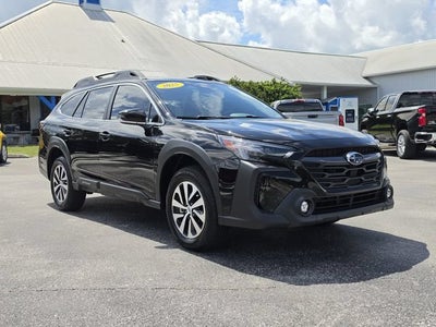 2025 Subaru Outback Premium