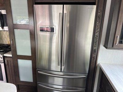 2020 CEDAR CREEK CRT40CFK2 Base