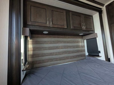 2020 CEDAR CREEK CRT40CFK2 Base