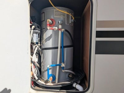 2020 CEDAR CREEK CRT40CFK2 Base