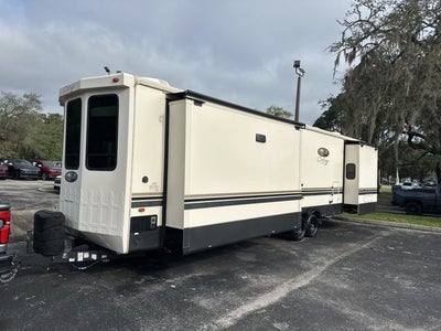 2020 CEDAR CREEK CRT40CFK2 Base