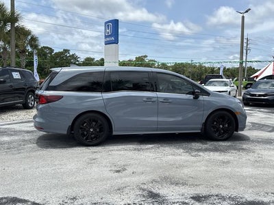 2023 Honda Odyssey Sport