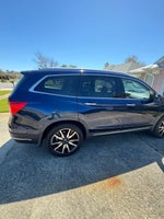 2019 Honda Pilot Touring 8-Passenger
