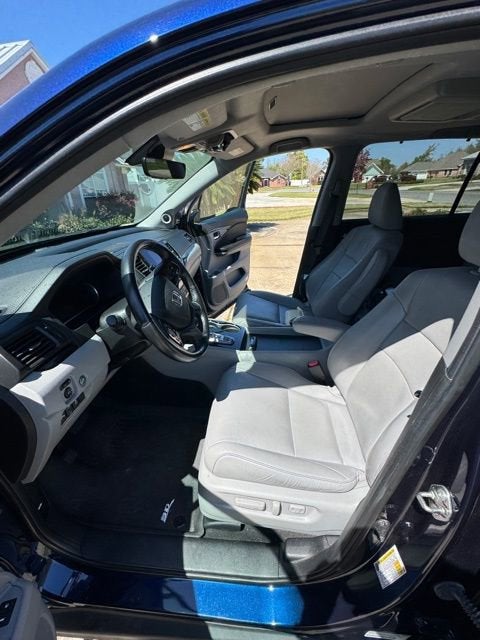 2019 Honda Pilot Touring 8-Passenger