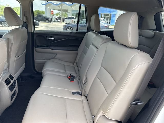 2020 Honda Pilot Touring 8-Passenger